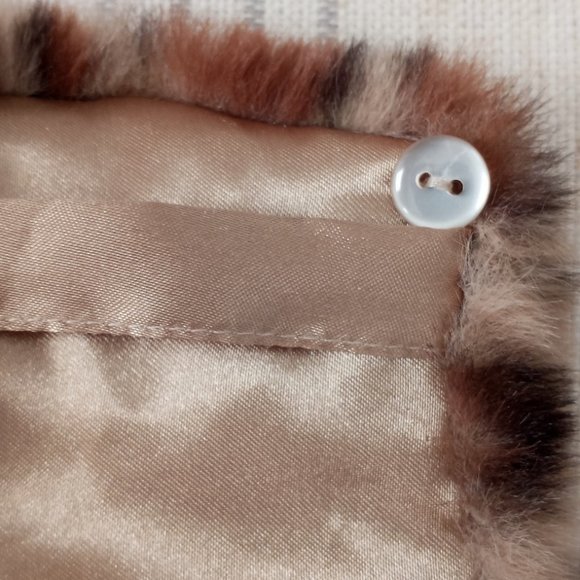 'CHICO'S' Faux Fur Collar/Scarf Ocelot NWT 100% Polyester - Picture 8 of 8
